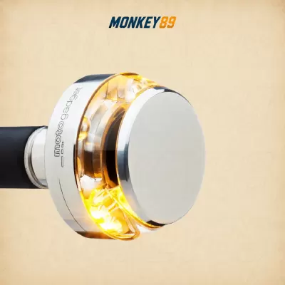 Gù xi nhan tròn motogadget mo.blaze disc chrome bóng (bên phải) đỉnh cao