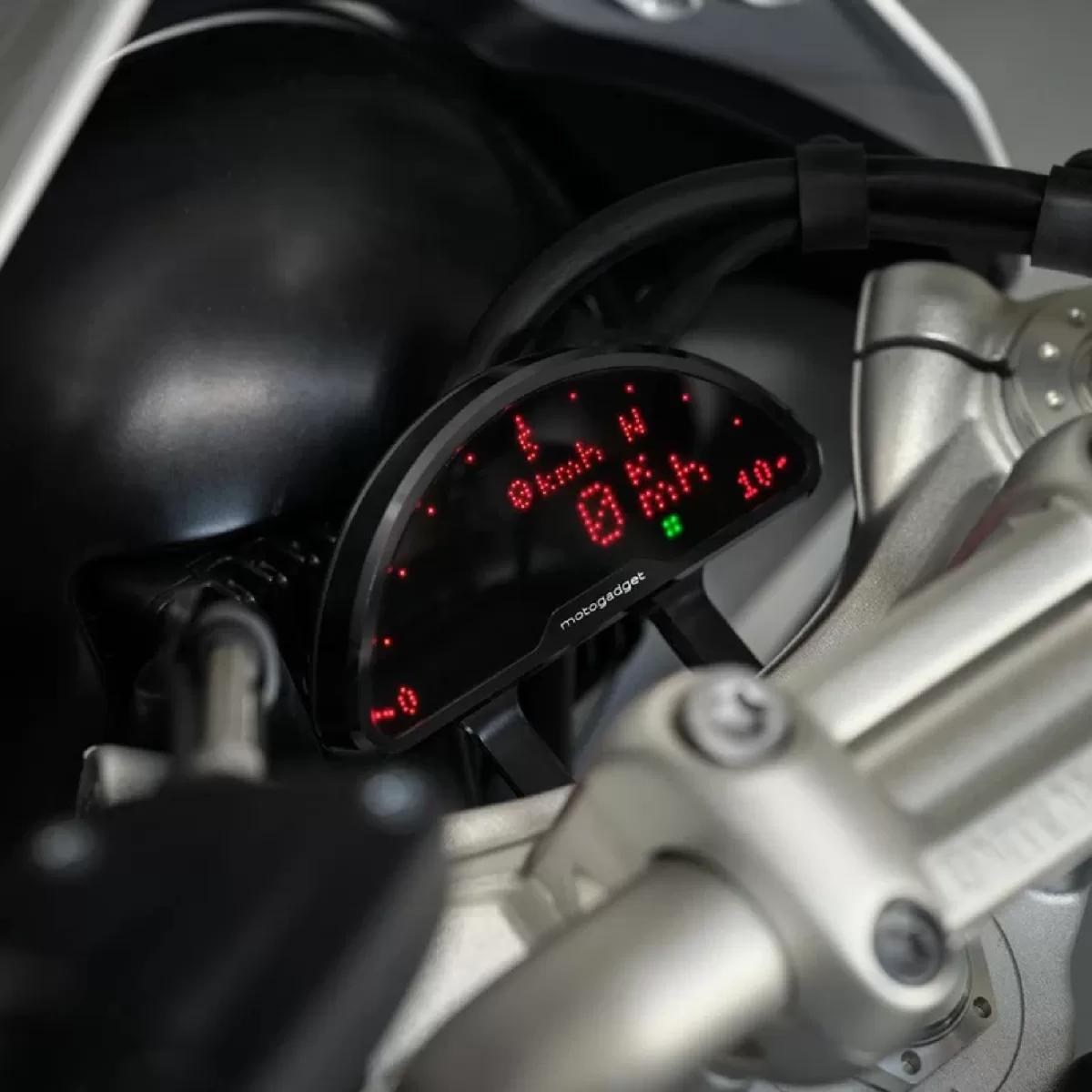 ĐỒNG HỒ MOTOGADGET MOTOSCOPE PRO BMW R9T 2014-2016 BỘ KIT PLUG & RIDE CHÍNH HÃNG ĐỨC - ảnh 10